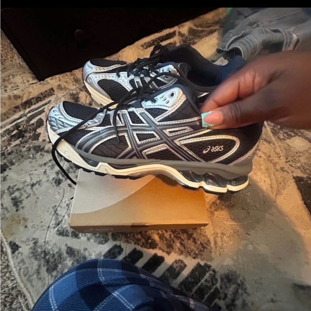 Asics Black/Midnight GEL-Nimbus 10.1 Shoe Box